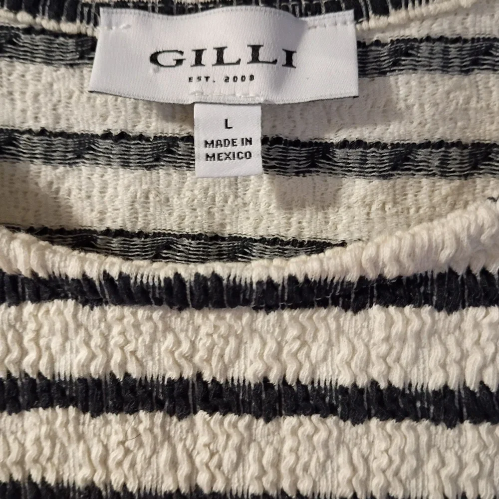 Gilli Women's Sleeveless Blouse Top Black and White Striped Size‎ Large L EUC - Picture 3 of 5